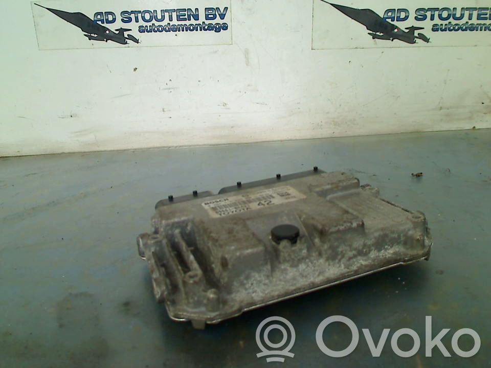 Engine control unit/module   896610H421,896610H421,896610H421