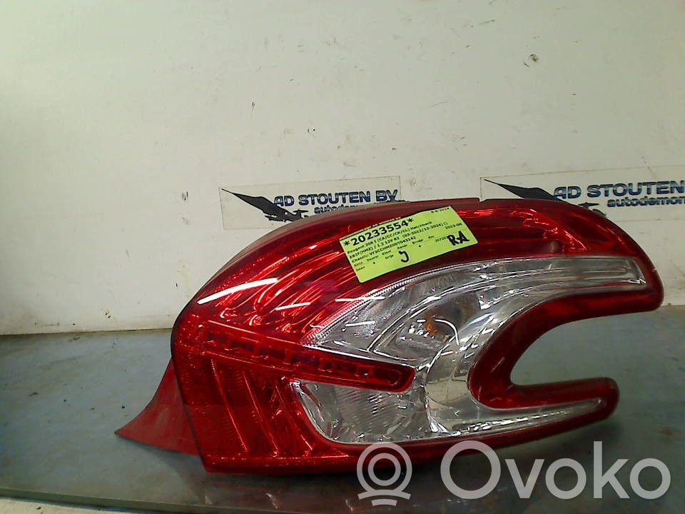 Peugeot 208 I Luci posteriori 