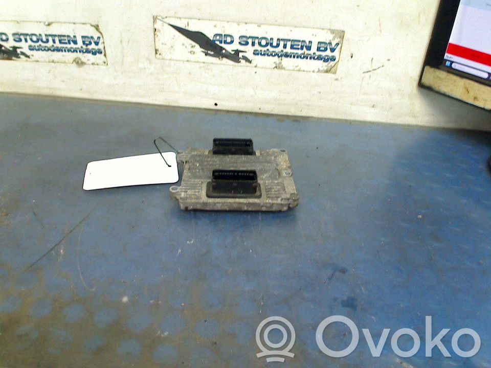 Opel Zafira A Centralina/modulo del motore