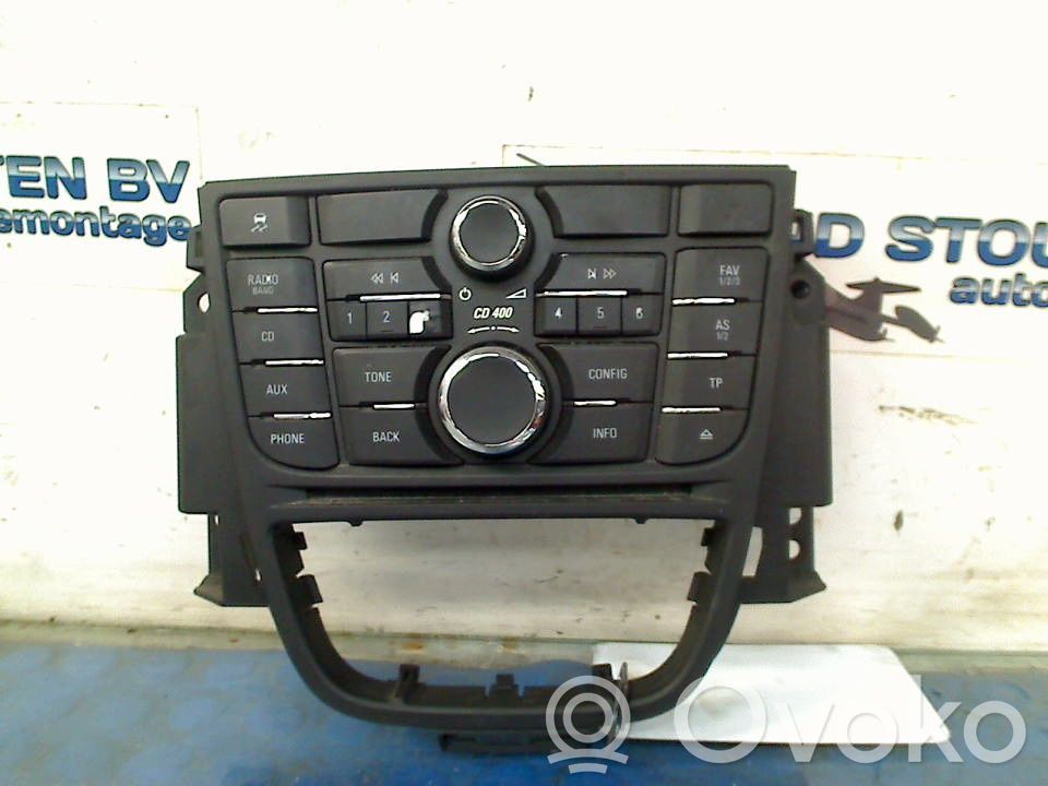 Opel Astra J Mando de control del sonido 