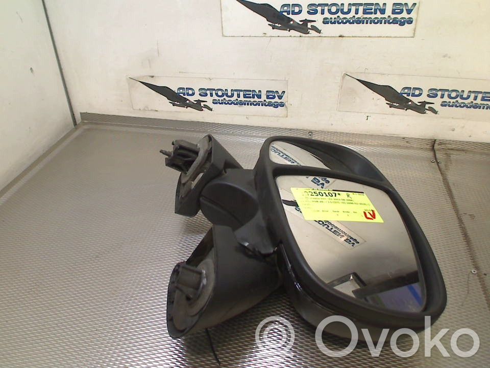 Nissan Primastar Espejo lateral eléctrico de la puerta delantera