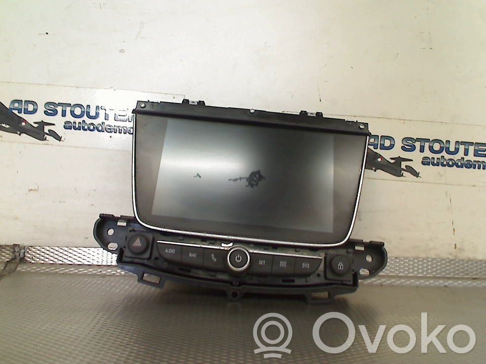 Modul comenzi multimedia   YP000126YX,YP000126YX,YP000126YX