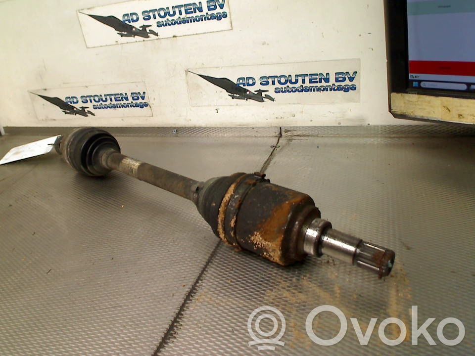 Eje de transmisión delantero   EBJ82MB1101,EBJ82MB1101