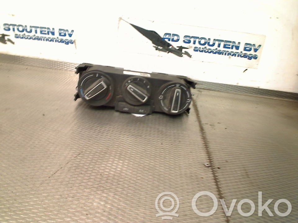 Volkswagen Polo V 6R Unitate control climatizare 