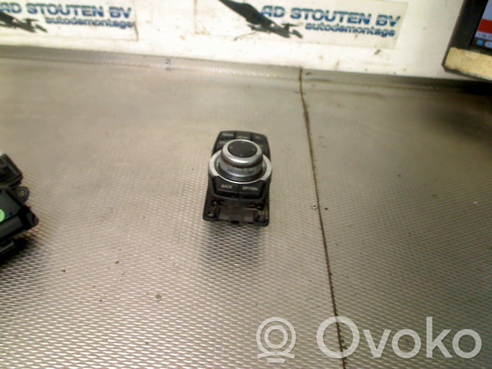 BMW 2 F46 Interrupteur de contrôle du volume