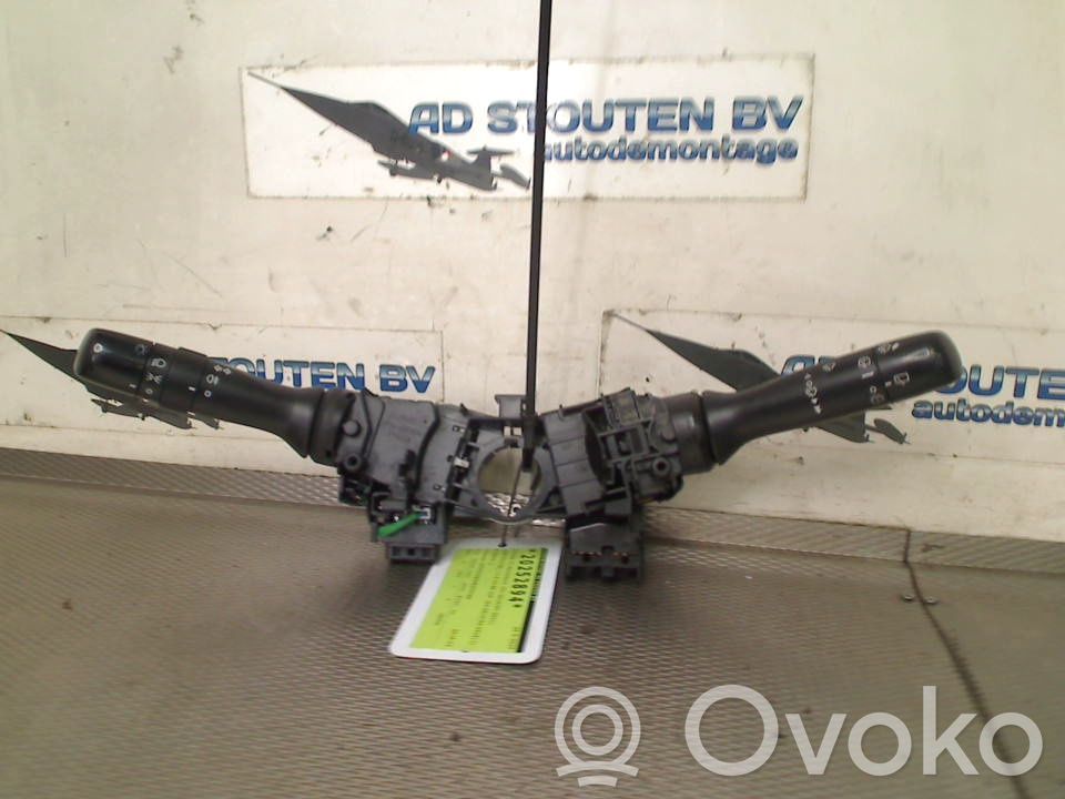 Citroen C1 Boutons / interrupteurs volant