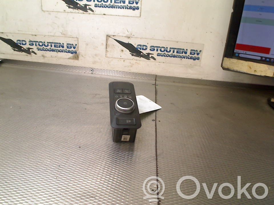 Ford Mustang Mach-E Interruptor de luz 