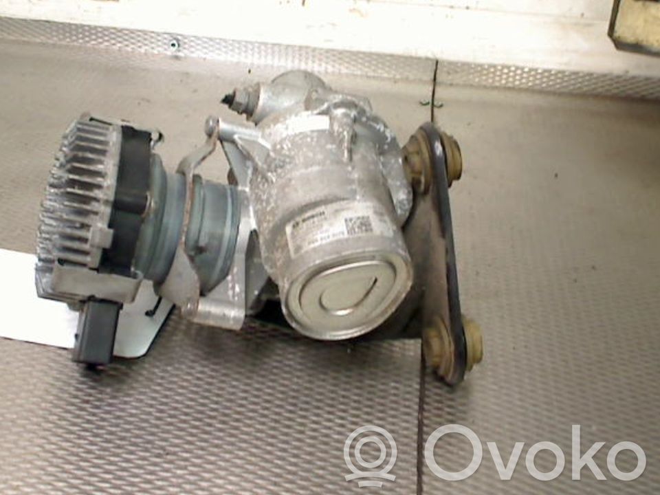 Volkswagen Golf VII Wspomaganie hamulca 