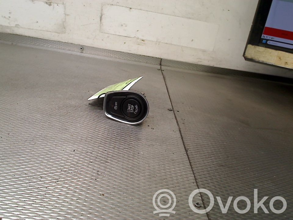 BMW 1 F20 F21 Interruttore a pulsante start e stop motore