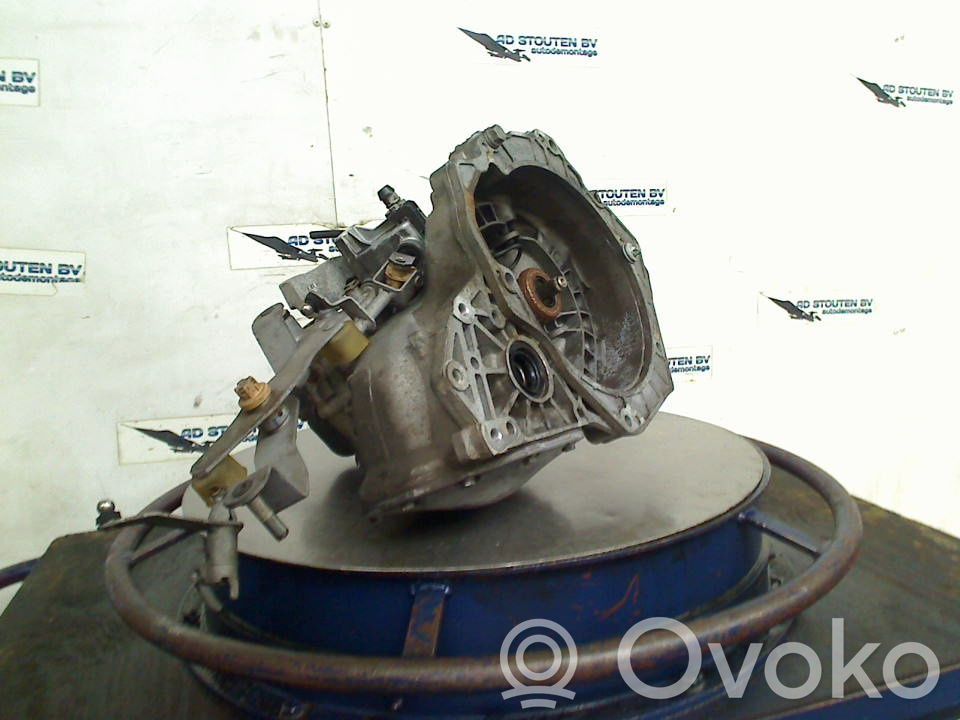 Opel Corsa D Cutie viteze manuală cu 5 trepte 