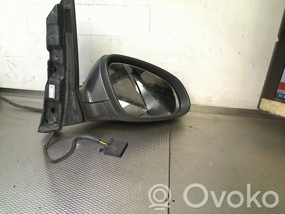 Opel Astra J Elektryczne lusterko boczne drzwi przednich 