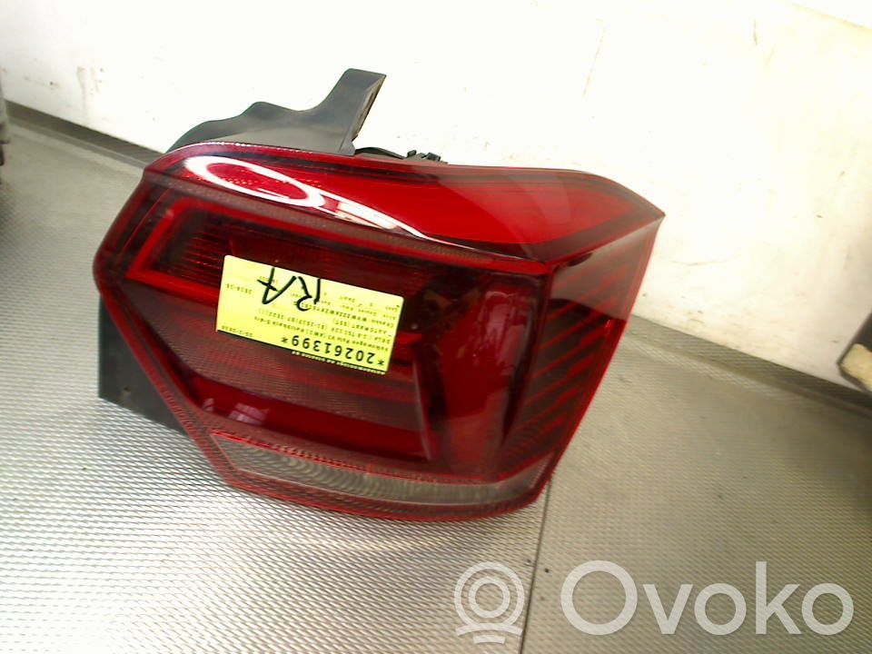 Volkswagen Polo VI Luci posteriori