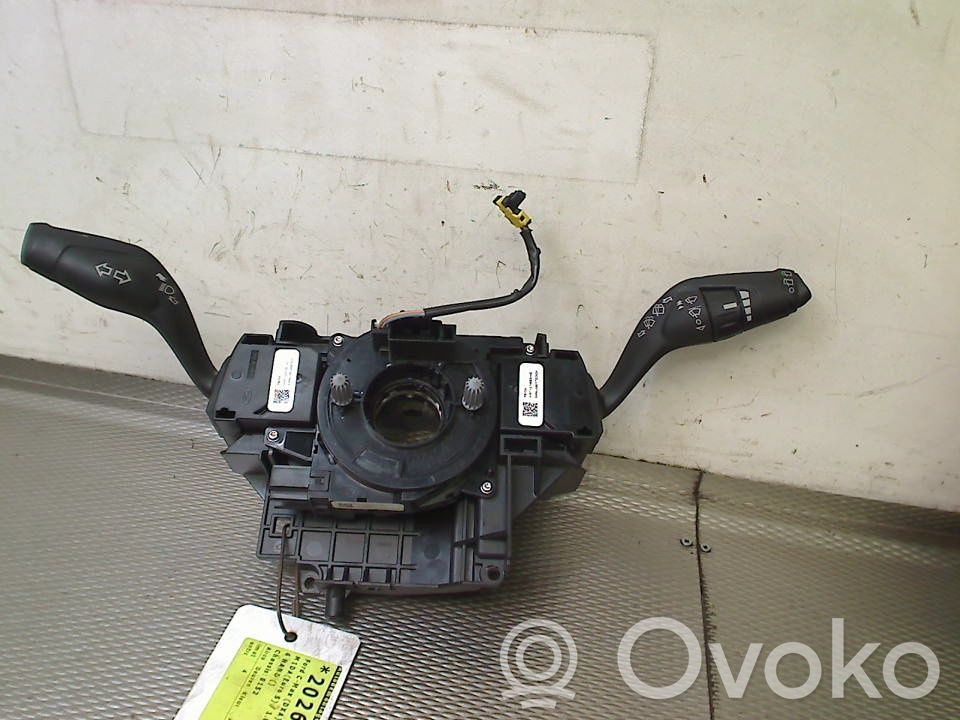 Ford C-MAX II Pulsanti/interruttori sul volante 