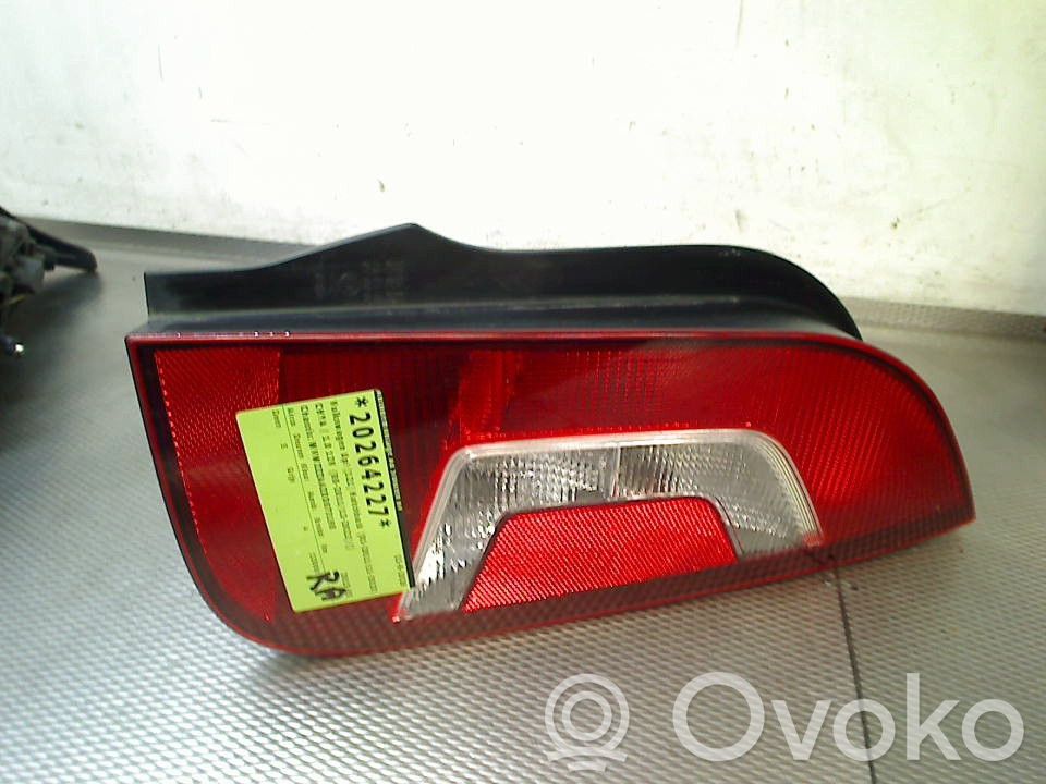Volkswagen Up Luz trasera/de freno
