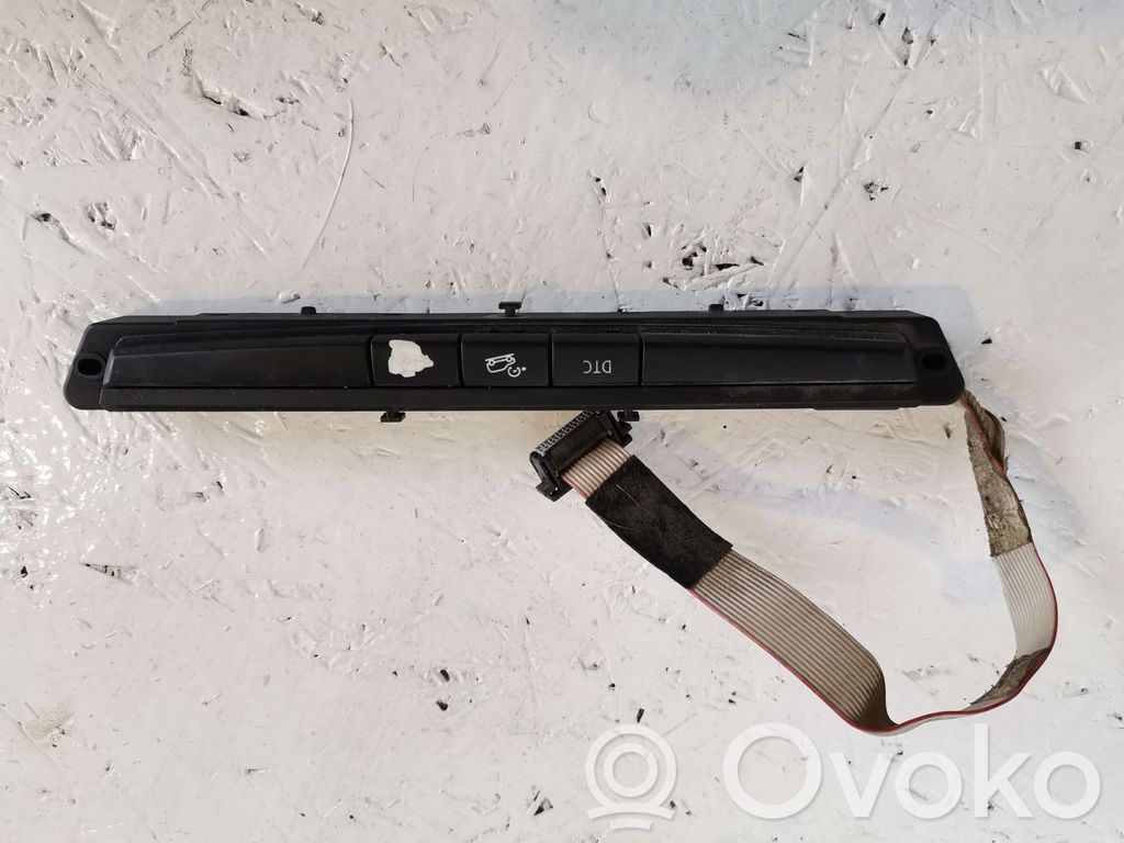 Other control units/modules   697277903