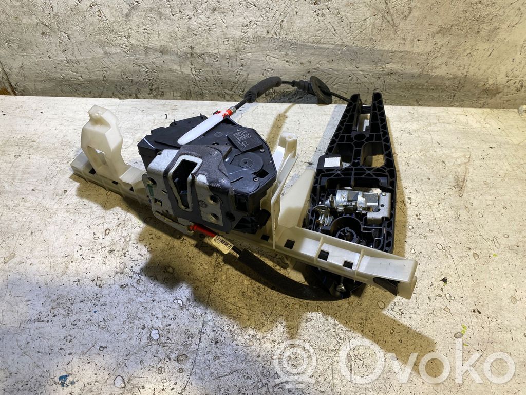 Ford Edge II Front door lock 