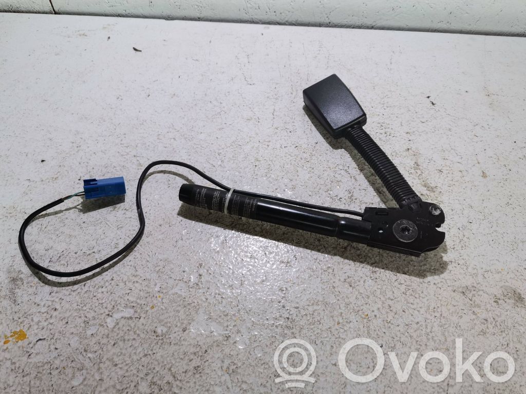 Mazda 3 I Hebilla del cinturón delantero 