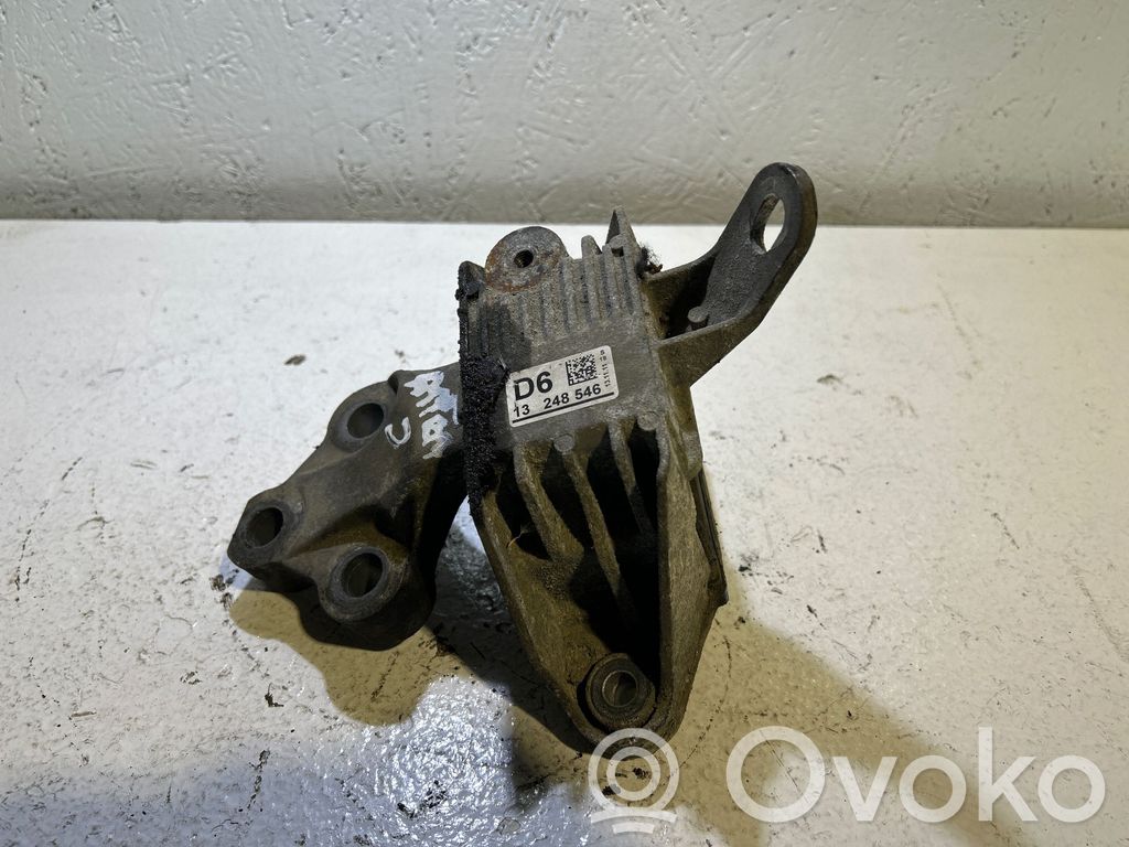 Engine mount bracket   13248546,682064