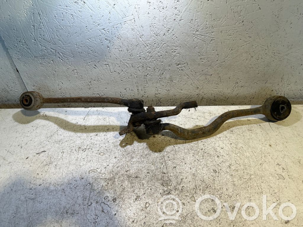 Front lower control arm/wishbone