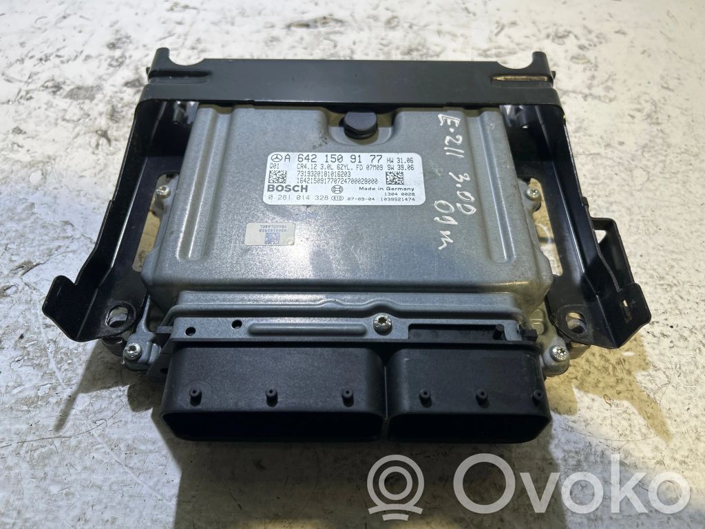 Mercedes-Benz E W211 Engine control unit/module 