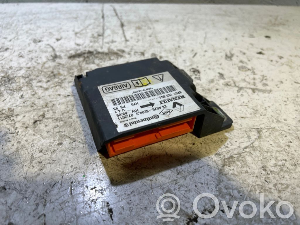 Dacia Duster Airbag control unit/module 