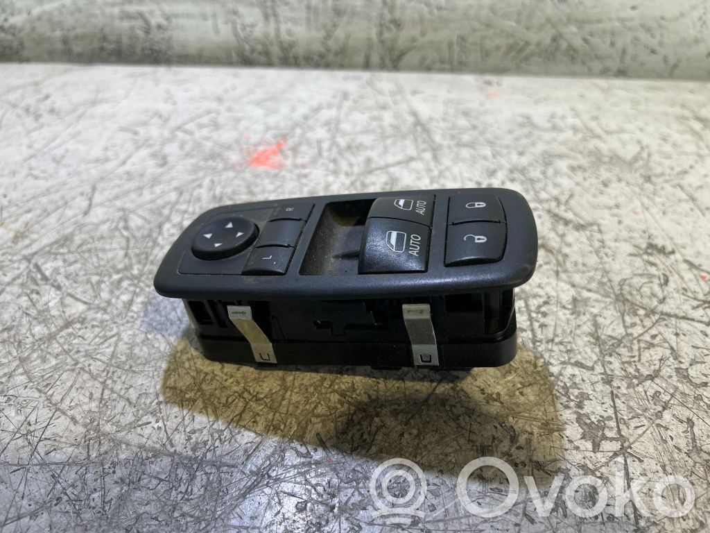 Dodge Challenger Electric window control switch 