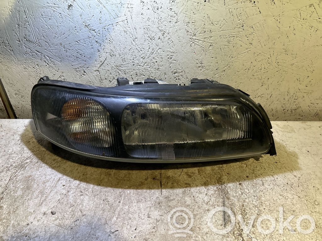Volvo V70 Headlight/headlamp 