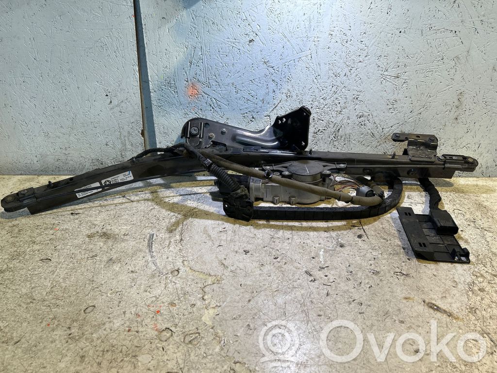 Motor de la puerta corredera   68368918AC,62024F,1820015050