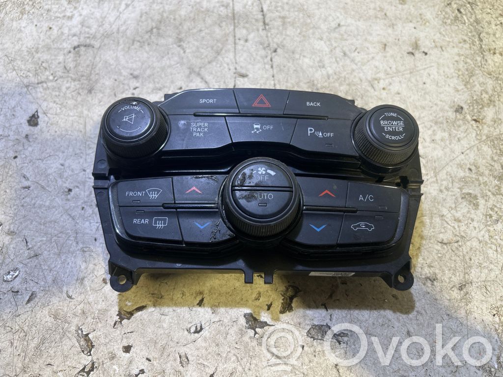 Dodge Challenger Climate control unit 