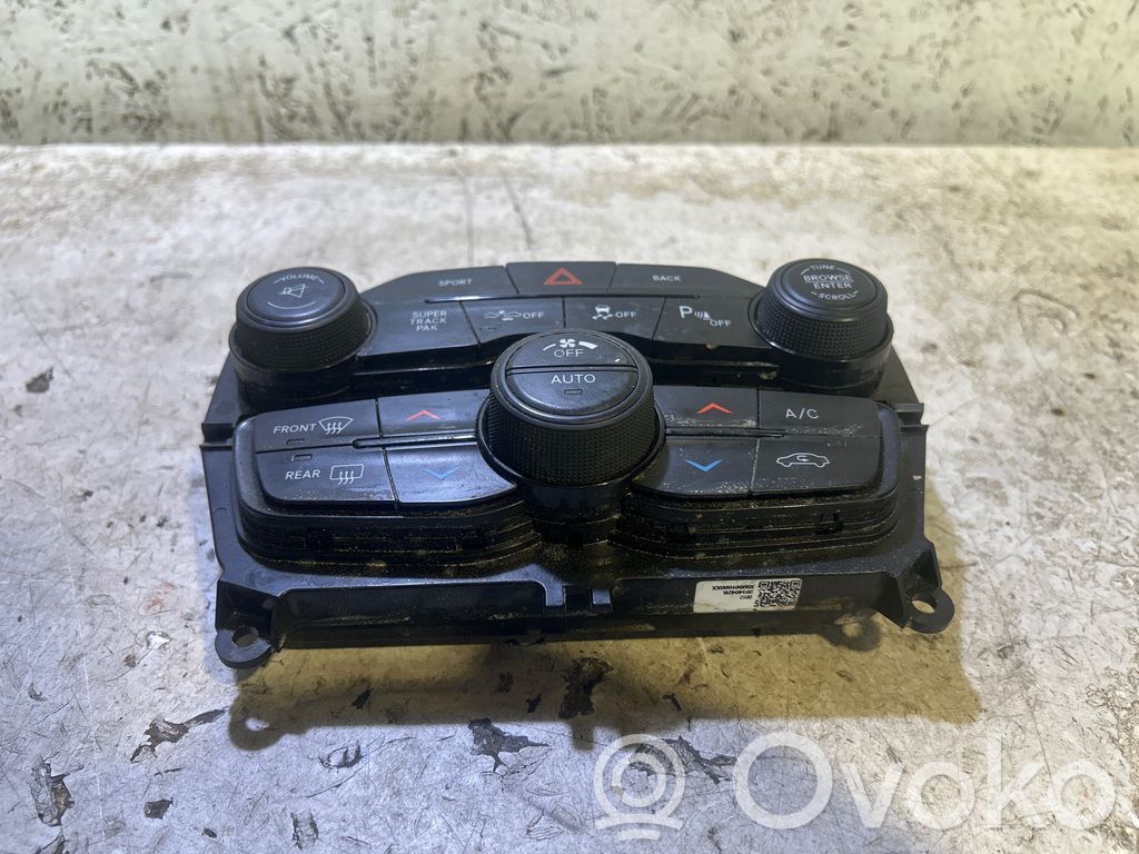 Dodge Challenger Climate control unit 