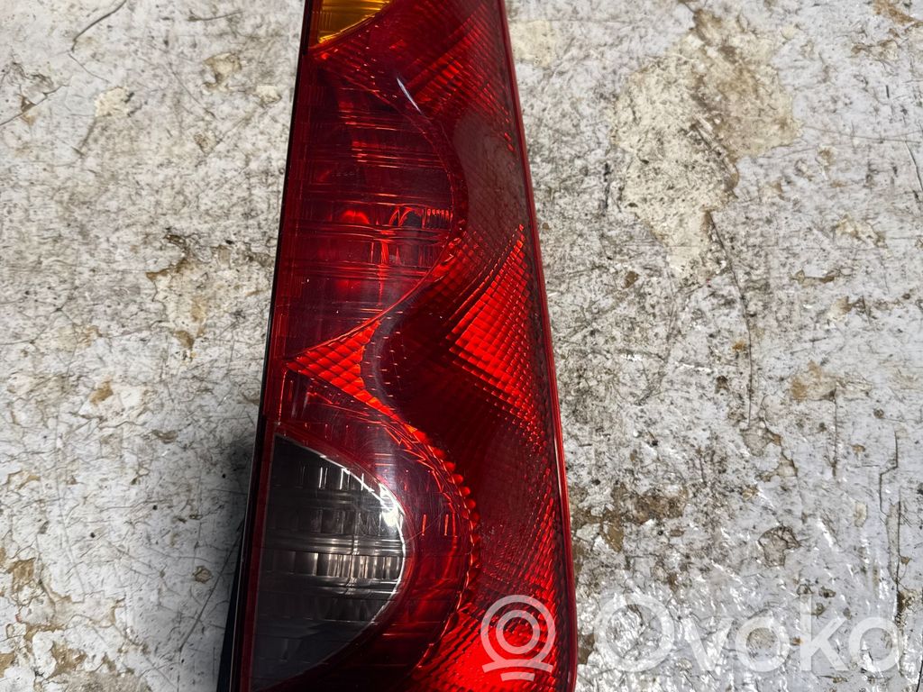 Rear/tail lights   22016752