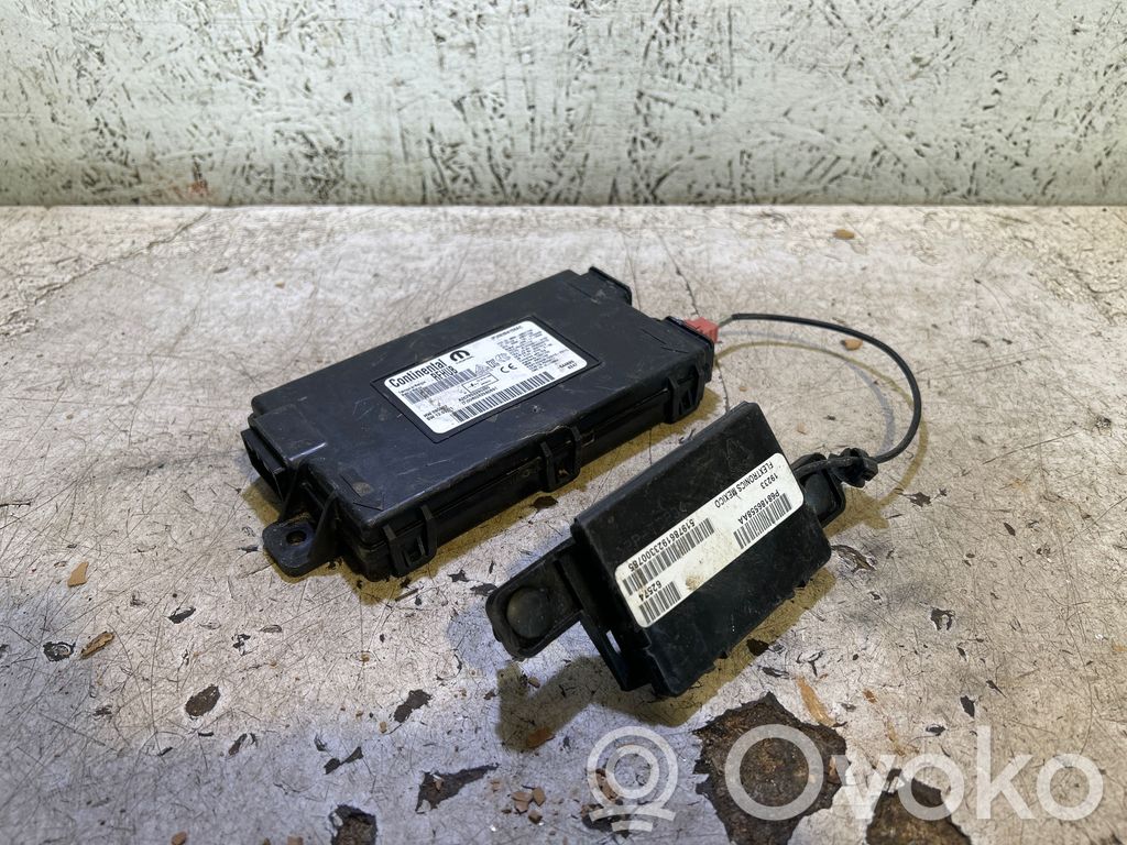 Dodge Challenger Centralina/modulo keyless go 