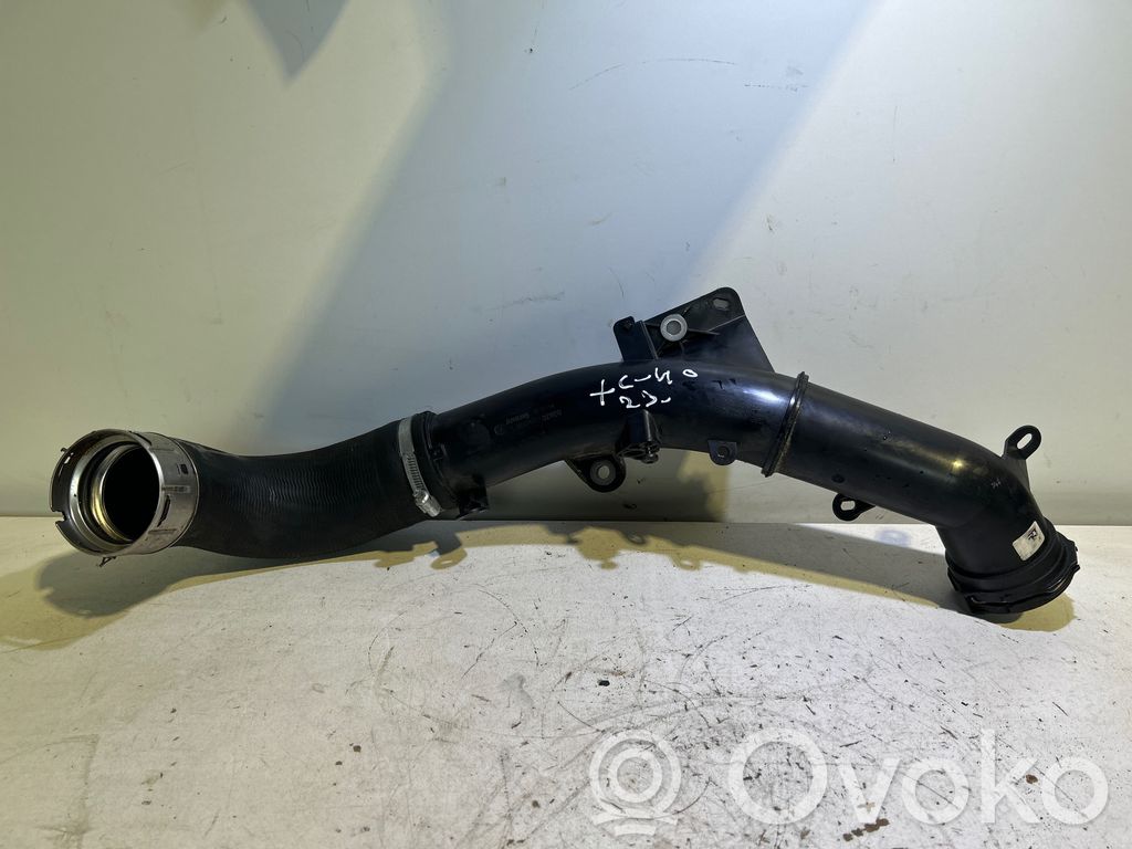 Volvo XC40 Intercooler hose/pipe 
