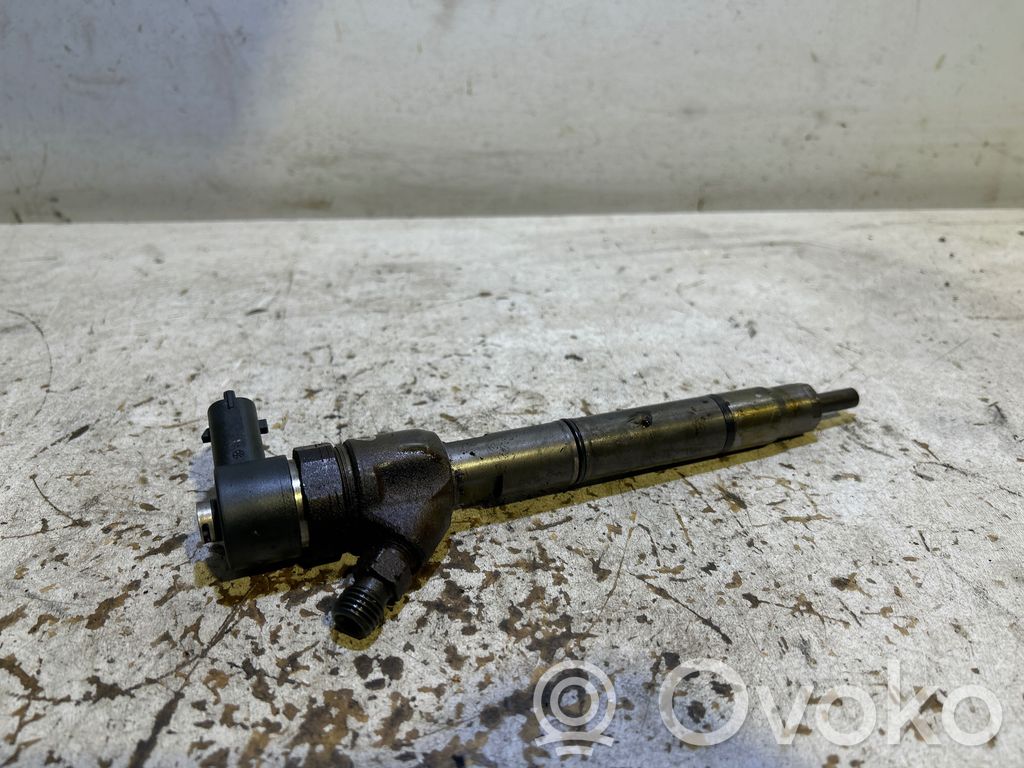 Inyector de combustible   0445110320