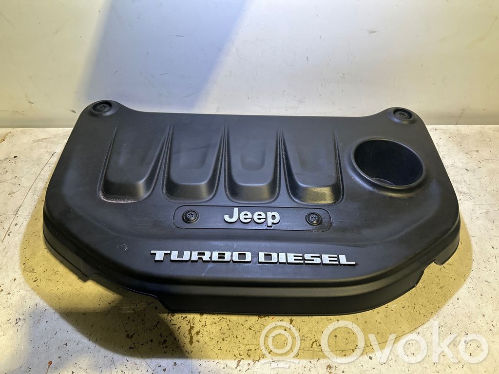 Jeep Cherokee Engine cover (trim) 
