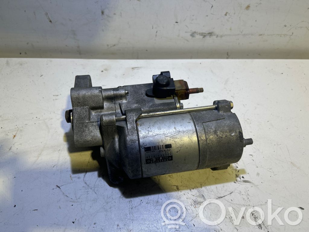 Motor de arranque   050311021A,4280008040,12015