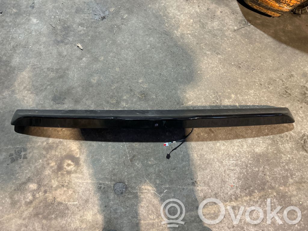 Dodge Challenger Tailgate/trunk spoiler 