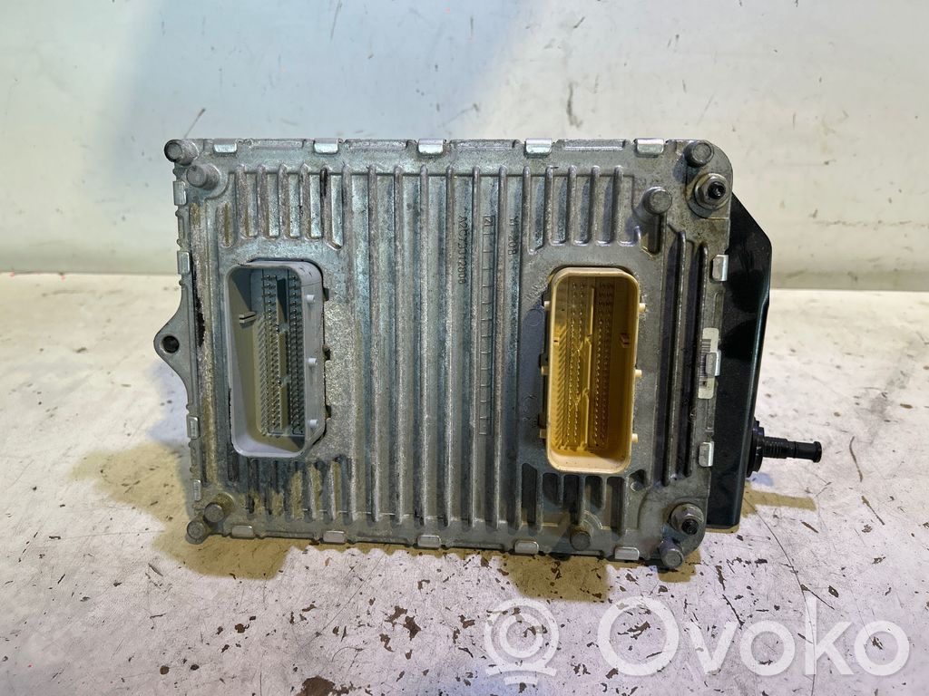Dodge Challenger Engine control unit/module 
