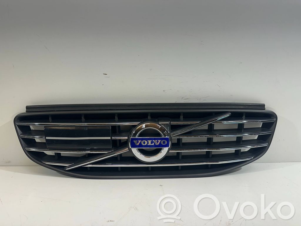 Volvo XC60 Etusäleikkö 