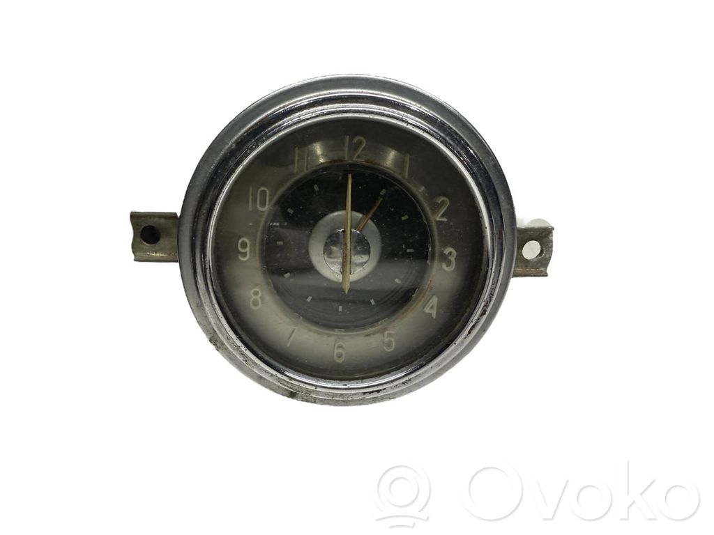 Pulkstenis   GAZ21