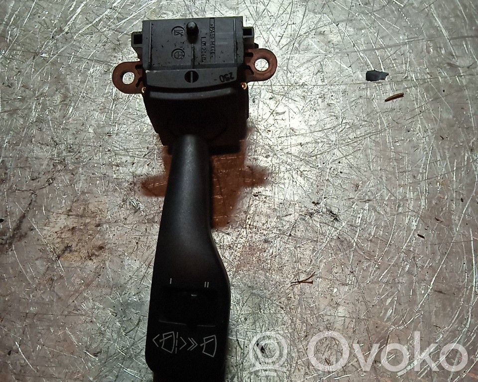 Other switches/knobs/shifts   8363669I