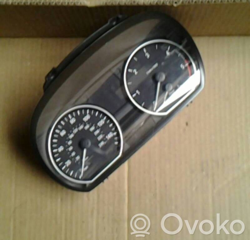 BMW 1 E81 E87 Geschwindigkeitsmesser Cockpit 