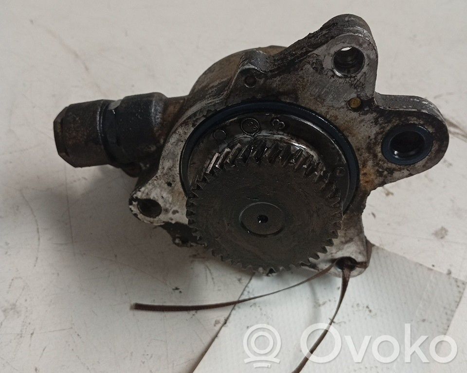 Vacuum pump   27