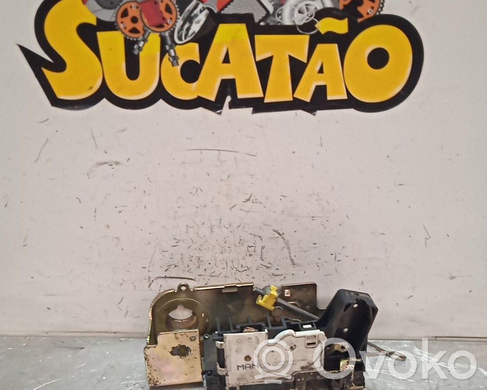 Front door lock   Y01AV21812AN