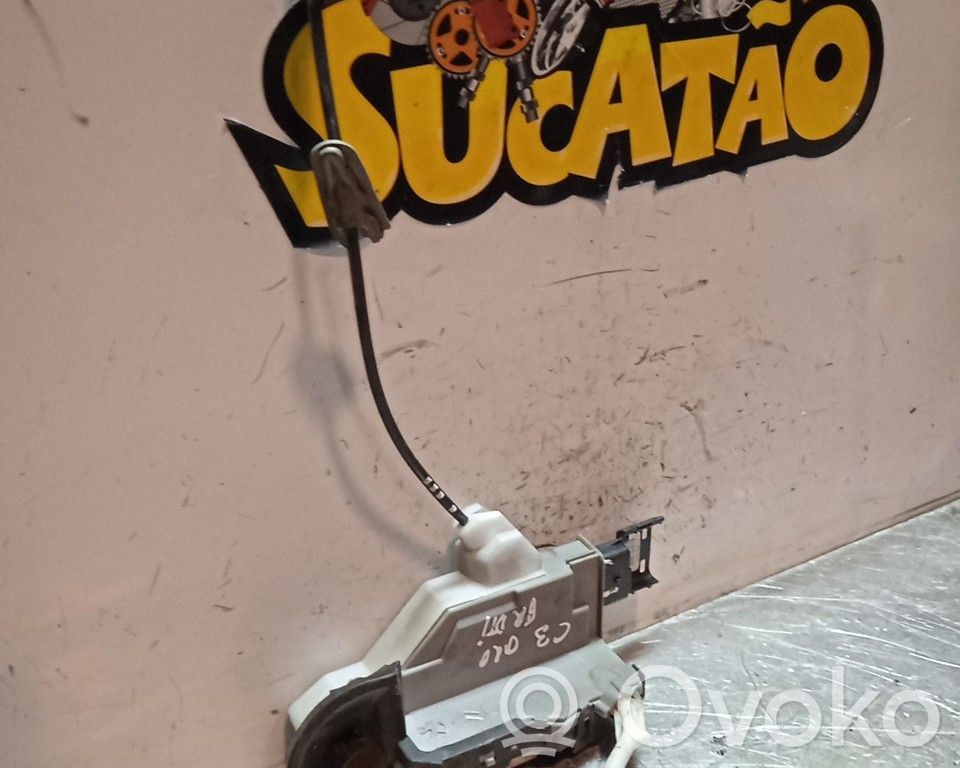 Citroen C3 Priekšpusē slēdzene 
