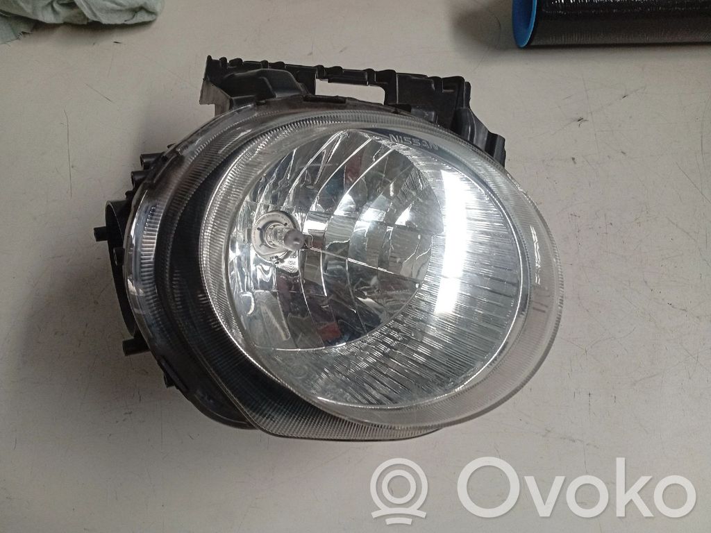 Nissan Juke I F15 Headlight/headlamp 