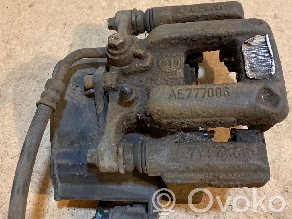 Peugeot 308 Rear brake caliper 