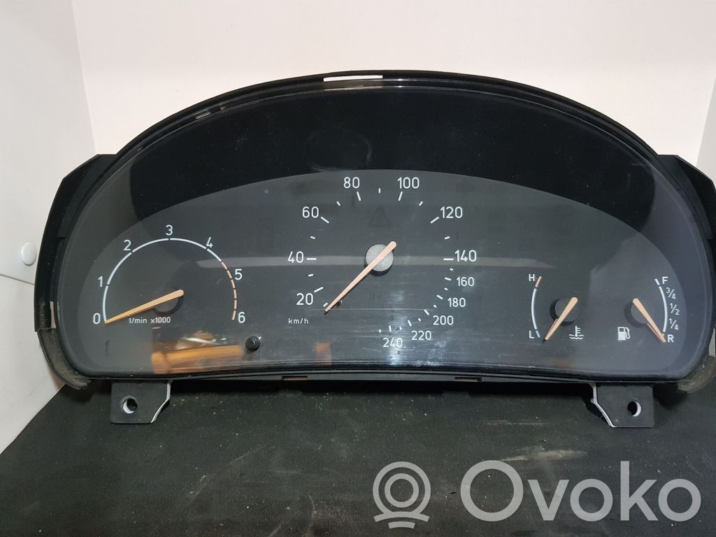 Saab 9-3 Ver1 Speedometer (instrument cluster) 