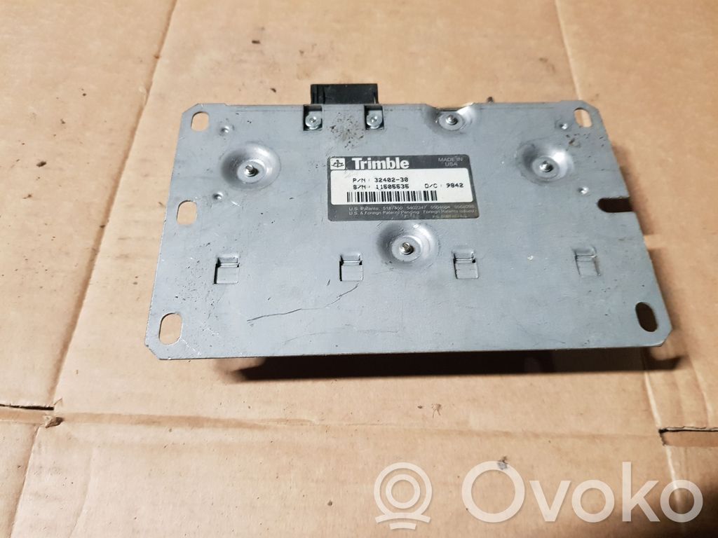BMW 5 E39 Aerial antenna amplifier 