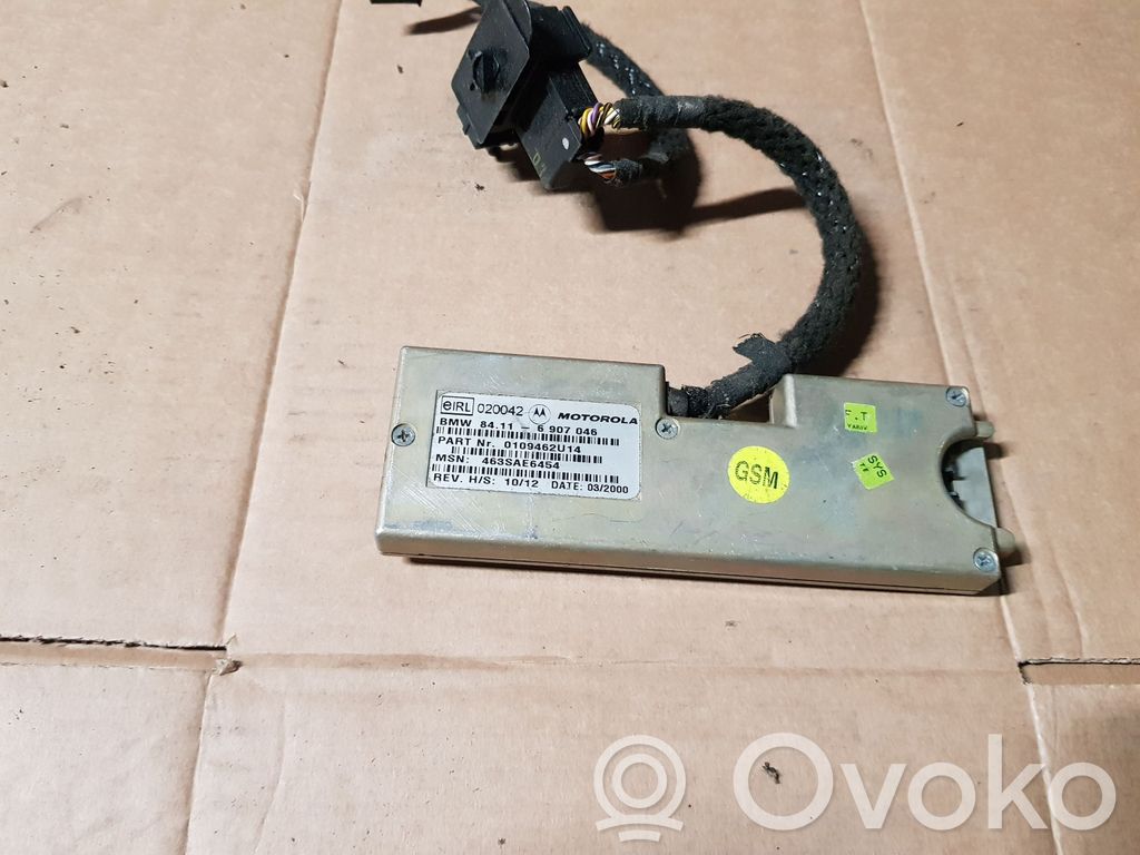 BMW 5 E39 Antenna control unit 